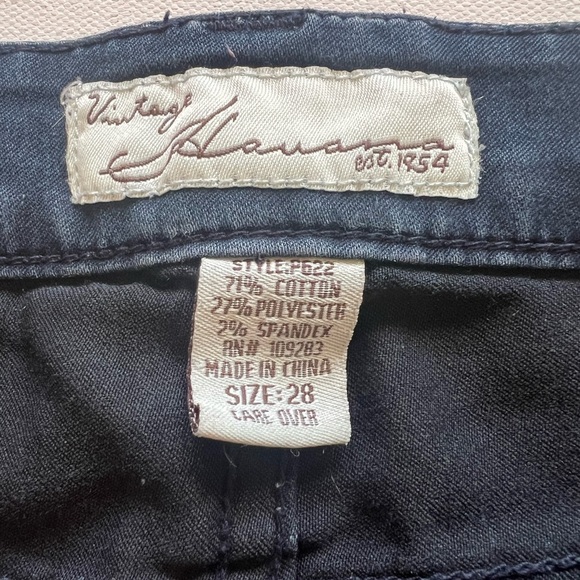 EUC Vintage Havana Navy Denim Pants Stretchy Material Size 28x30 (A) - Picture 2 of 4